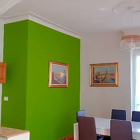 Otel Spacious 3rm For 4/6 People